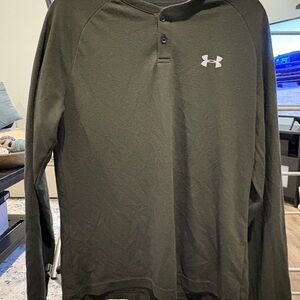 Under Armour Men's Dark Green Long Sleeve Shirt